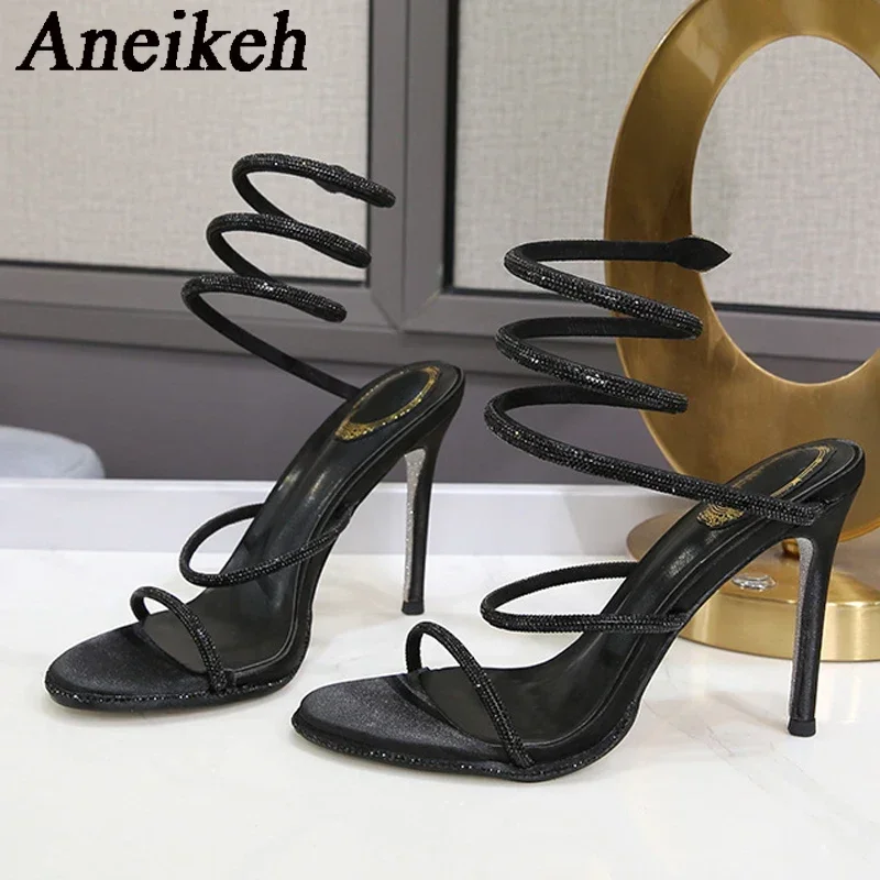 Aneikeh, moda de verano, hilo  - Women Shoes Zara reseña y precio