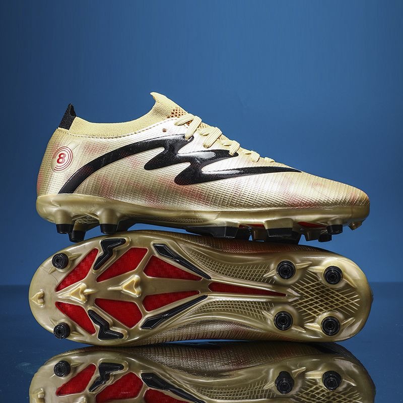 Zapatos de fútbol clásicos de  - Women'S Shoes Vs Men'S reseña y precio