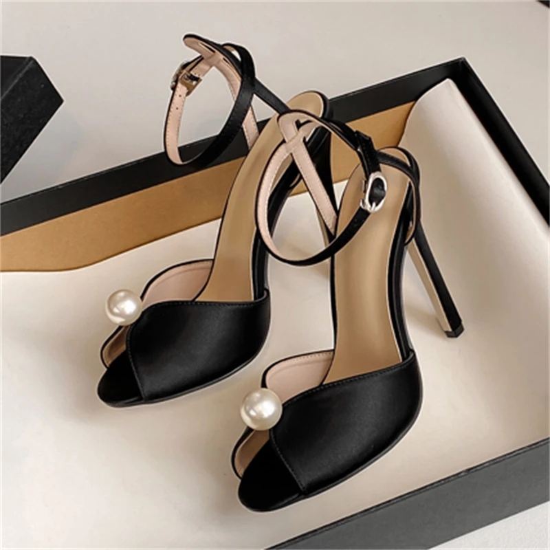 Eilyken-Sandalias con punta ab - Women Shoes Zara reseña y precio