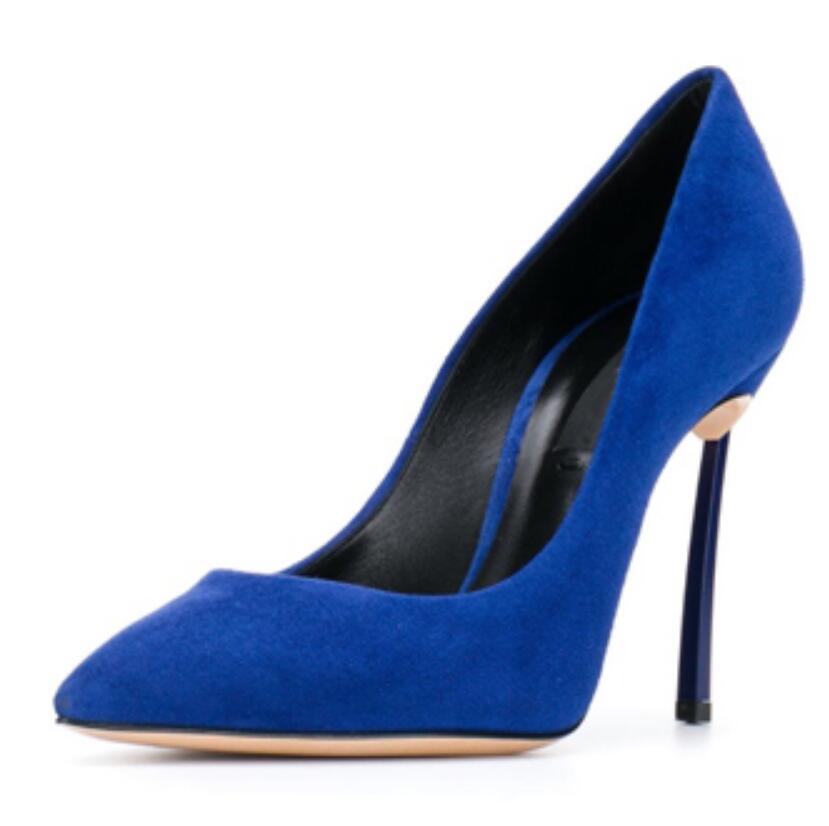 Zapatos de tacón alto de Metal - Court Heel Pointed reseña y precio